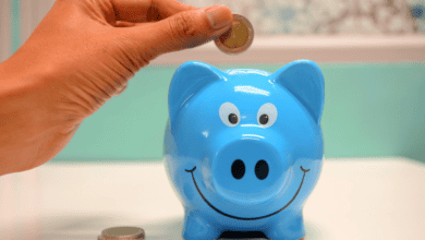 How Much Money to Keep in Your Savings Account