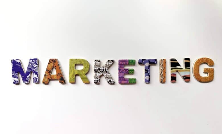 digital-marketing-vs-traditional-marketing-which-one-is-more-effective